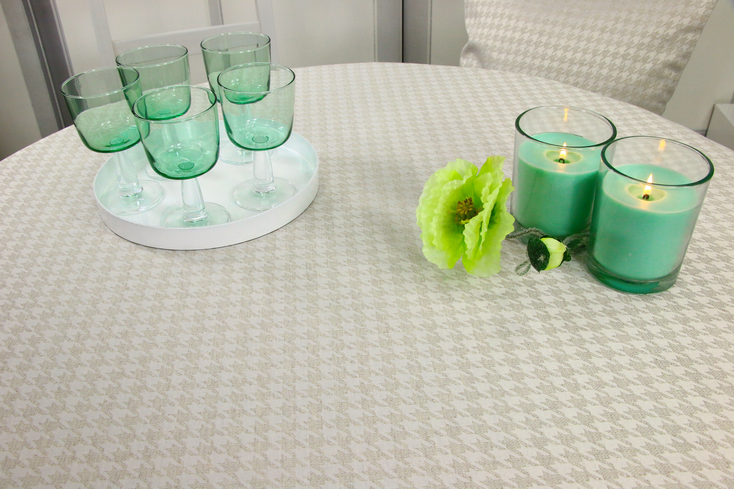 Tischdecke mit Fleckschutz Evita Perlbeige Muster Breite 120 cm OVAL