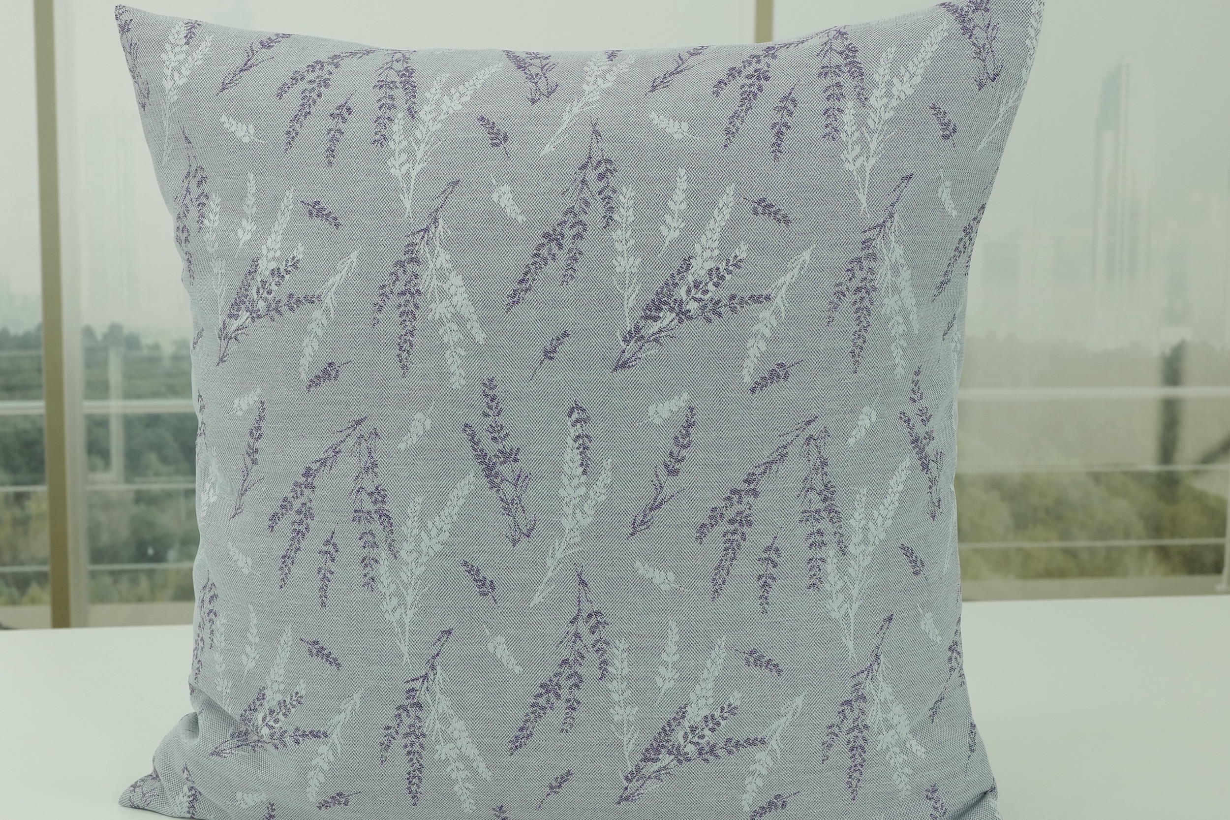 Kissenbezüge + Hüllen mit Fleckschutz Hellgrau Violett Lavendel. Perfekt in jeder Größe.