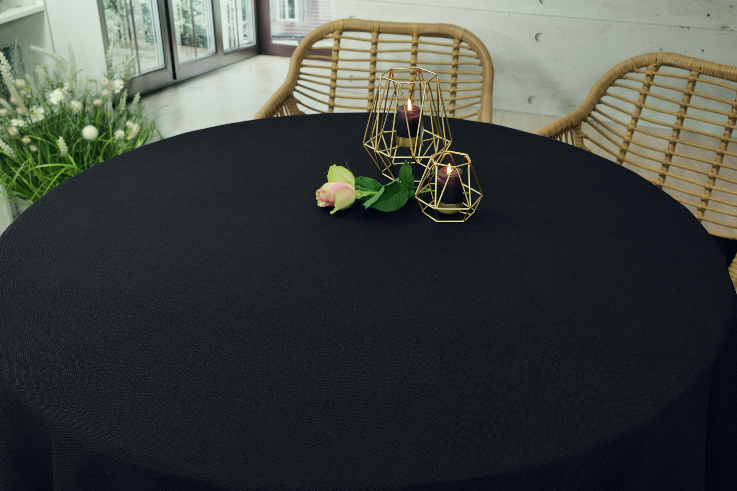 Tischdecke mit Fleckschutz Evita Schwarz Uni ab 80 cm bis 200 cm RUND