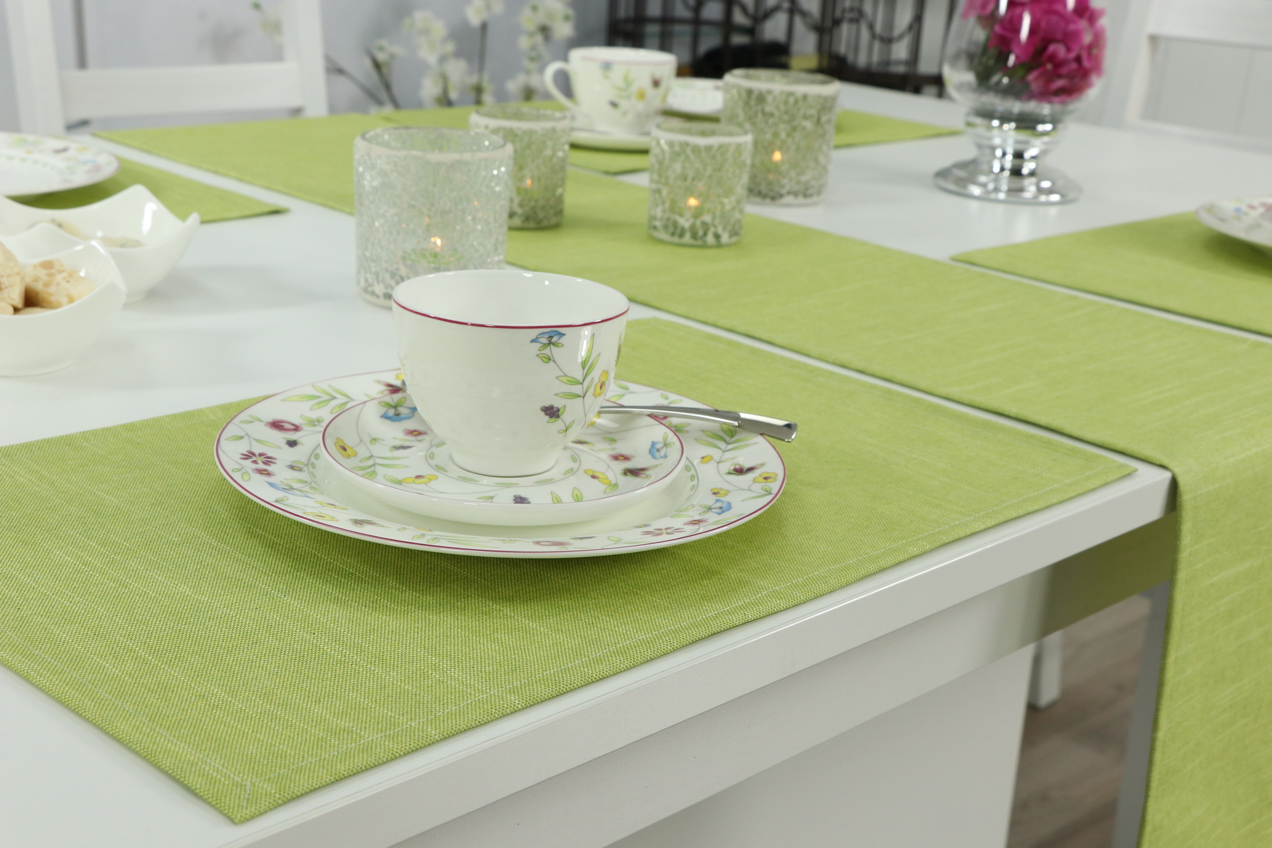 Tischset abwaschbar Grün einfarbig Perla Größe 30x48 cm Platzset