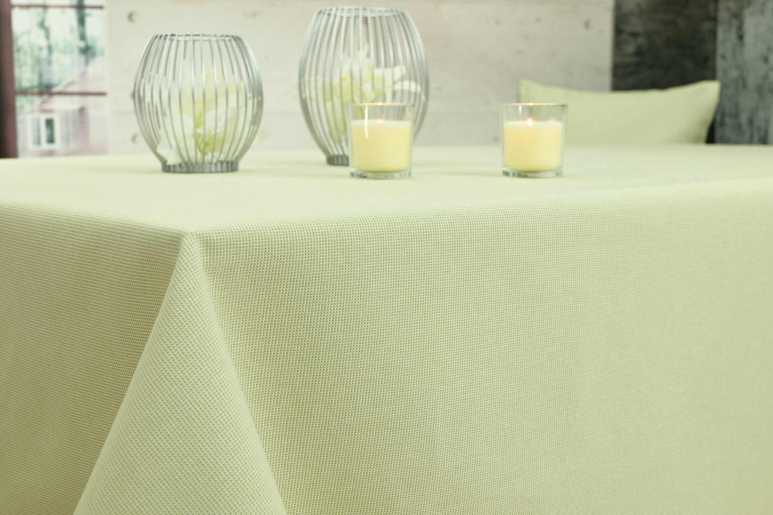 Tischdecke mit Fleckschutz Hellgrün uni Manchester Breite 160 cm