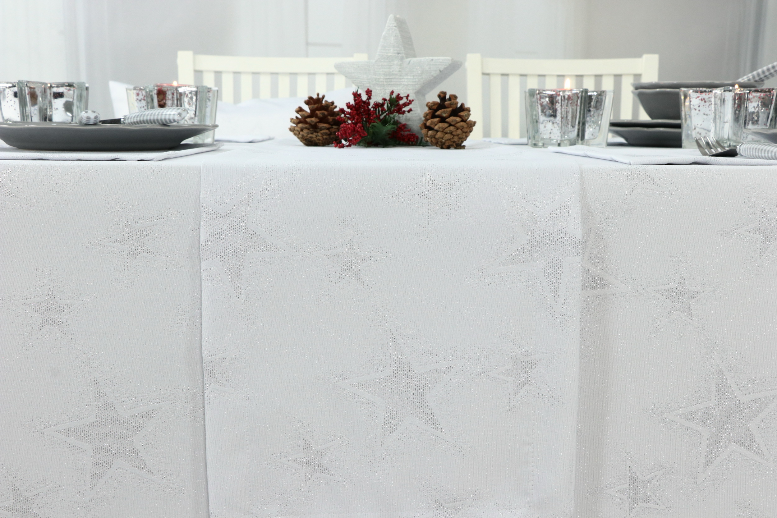 Fleckgeschützte Tischläufer Weihnachten Weiß Silber Sterne Advent Breite 25 cm
