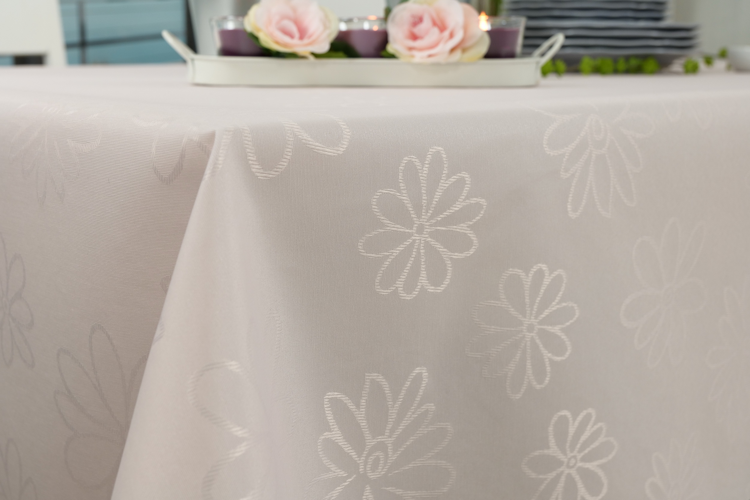 Tischdecke abwaschbar Zartrosa Blumenmuster Mari Breite 138 cm