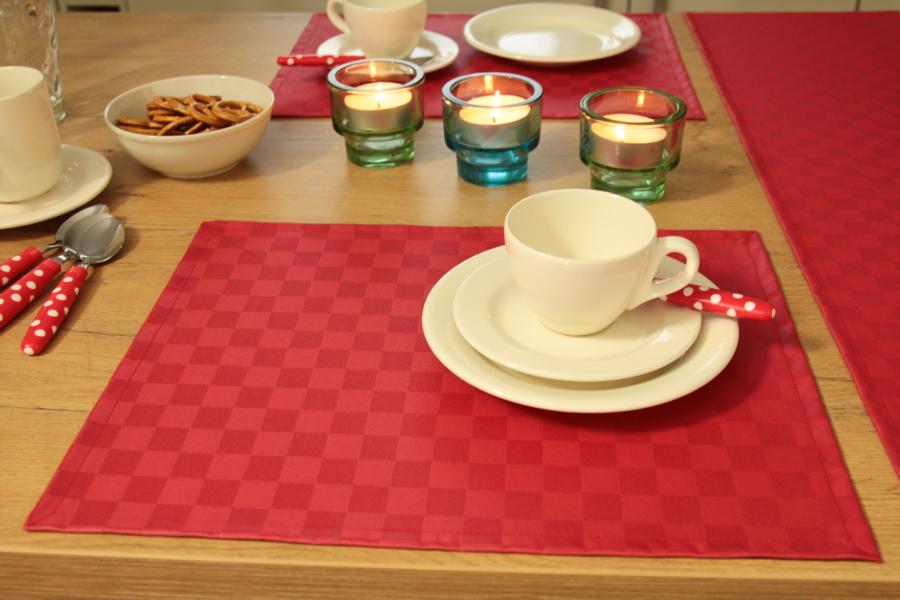 Tischset abwaschbar Rot kleines Karo janita Größe 32x42 cm
