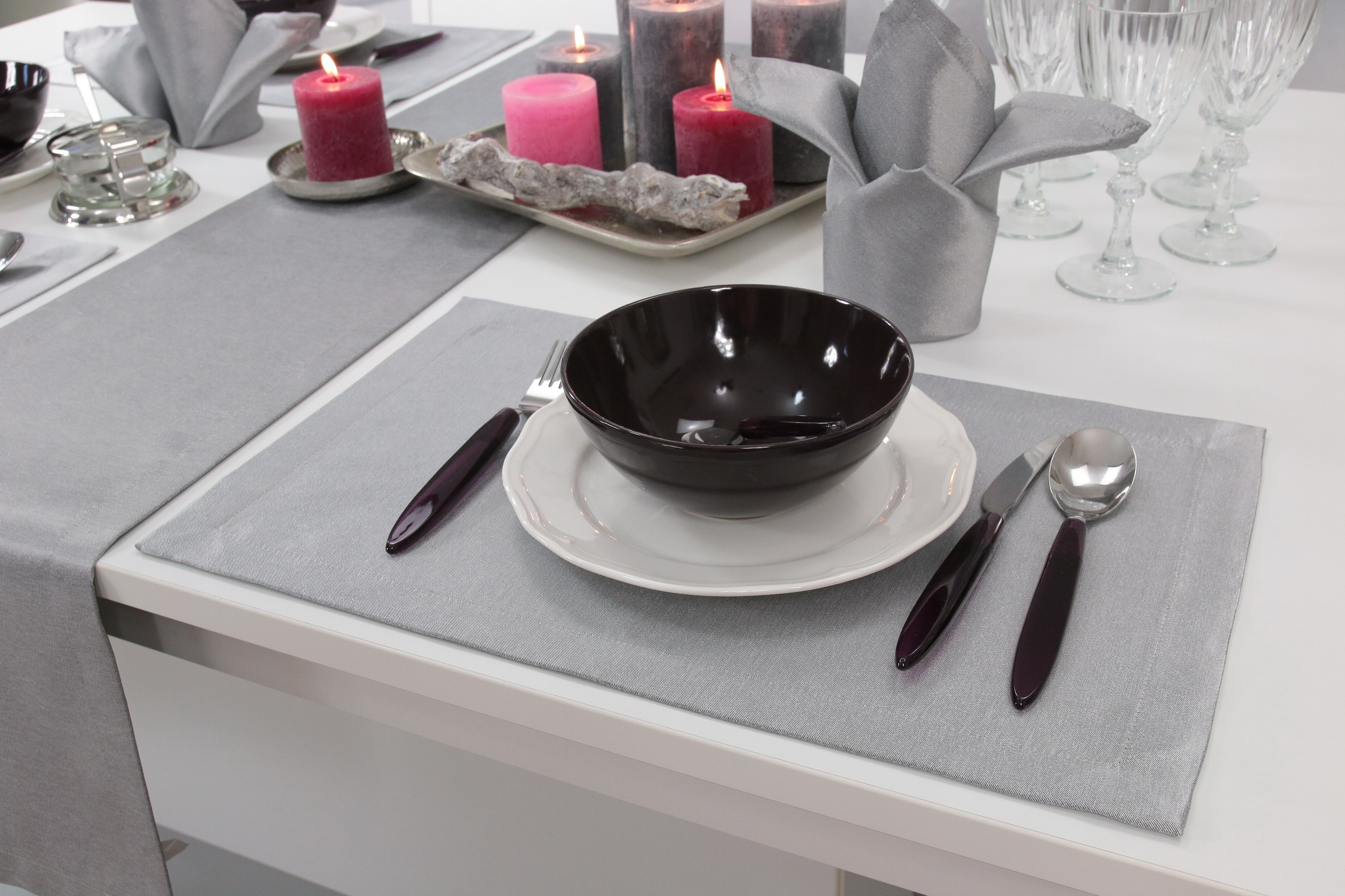 Tischset Silber einfarbig ohne Muster Größe 30x48 cm Platzset