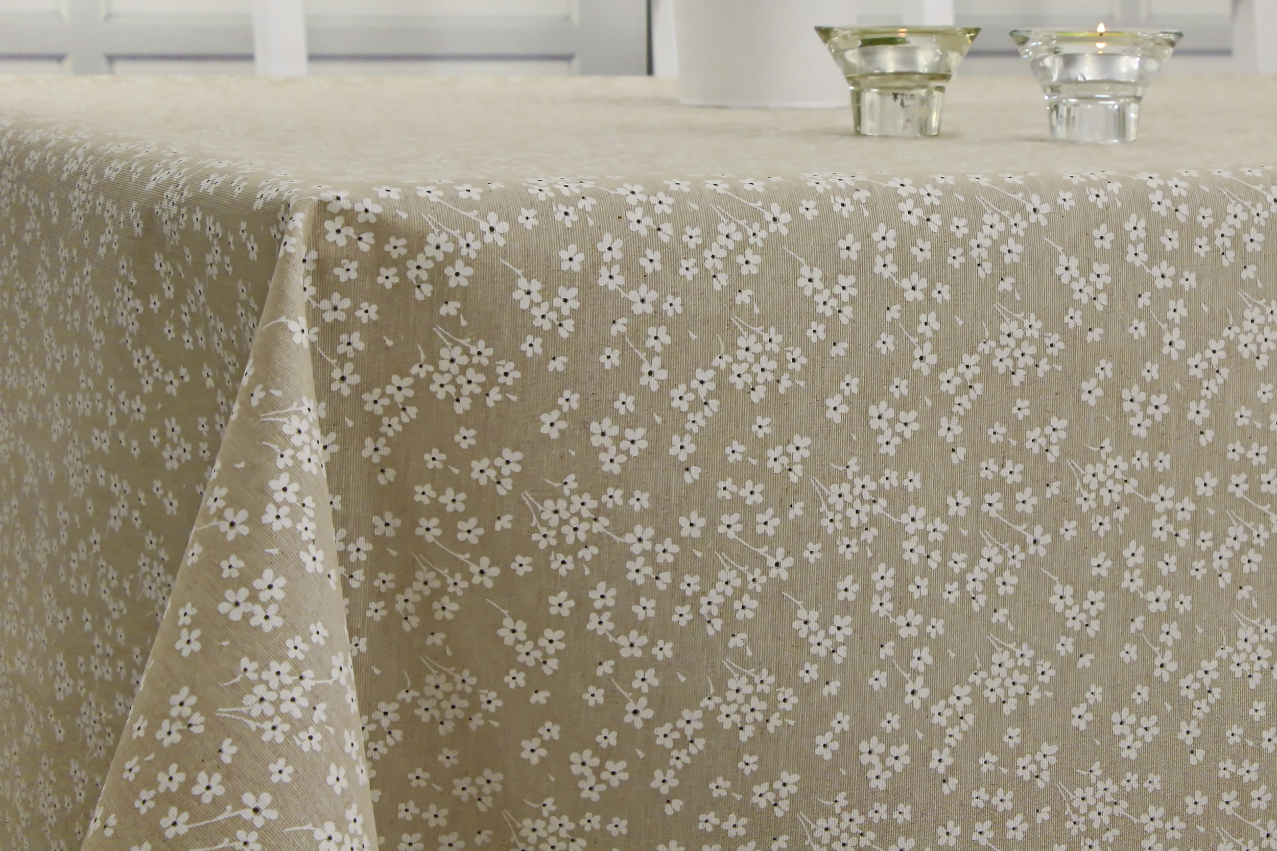 Abwaschbare Tischdecke Beige Muster Mille Fleur Breite 138 cm