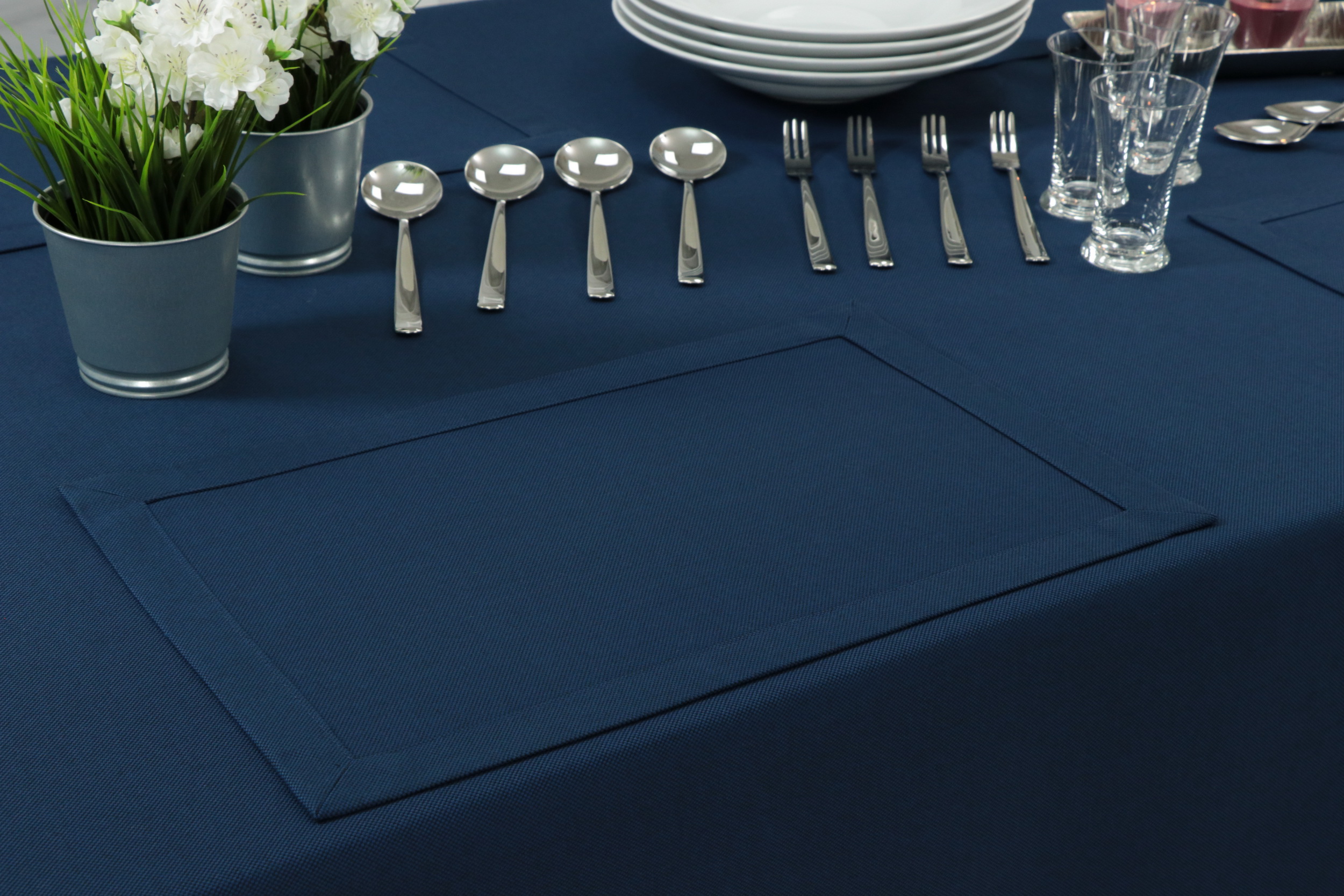 Tischdecke mit Fleckschutz Blau uni Liberas Breite 100 cm