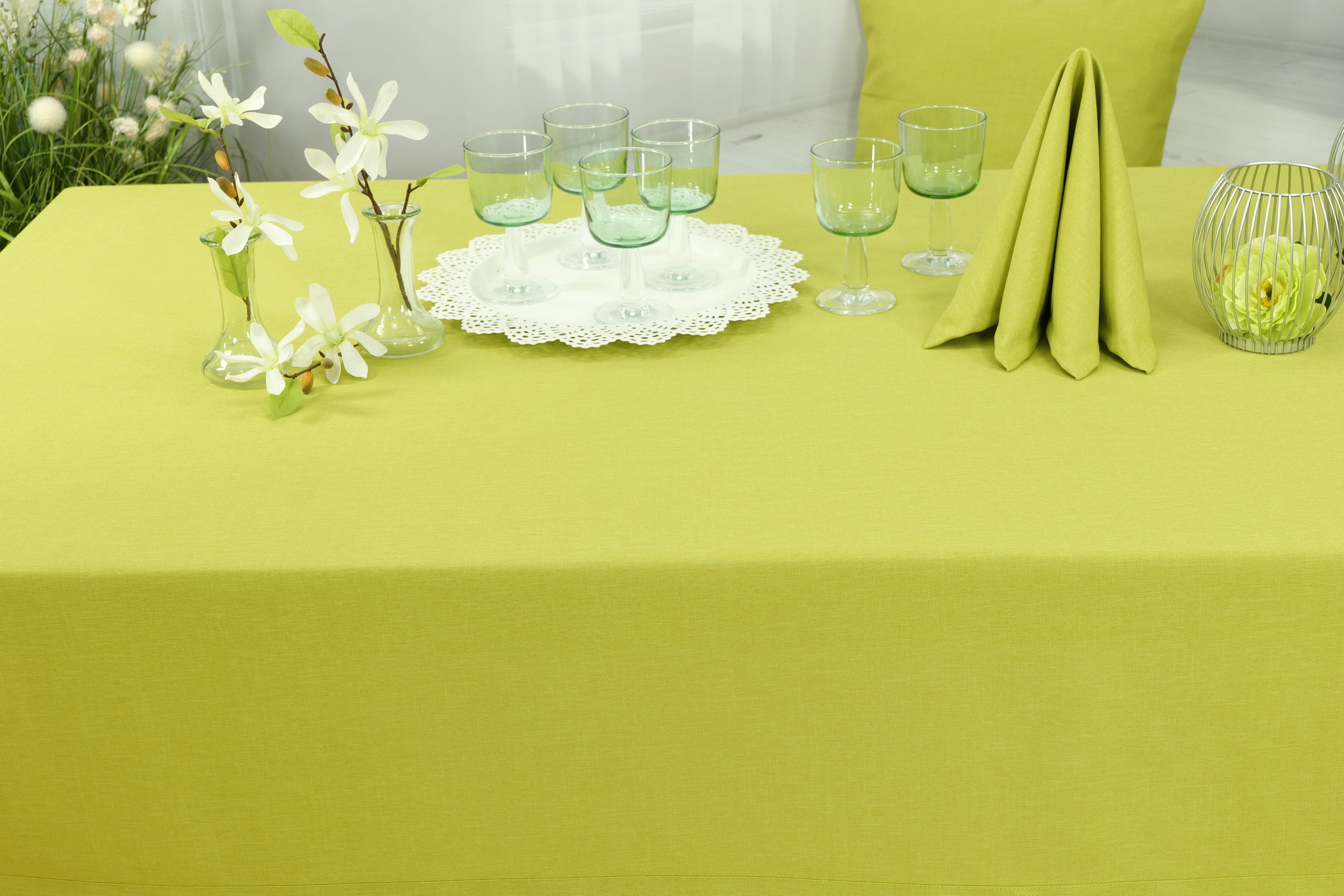 Tischdecke mit Fleckschutz Frühlingsgrün Uni Leinenoptik Valerie Breite 180 cm