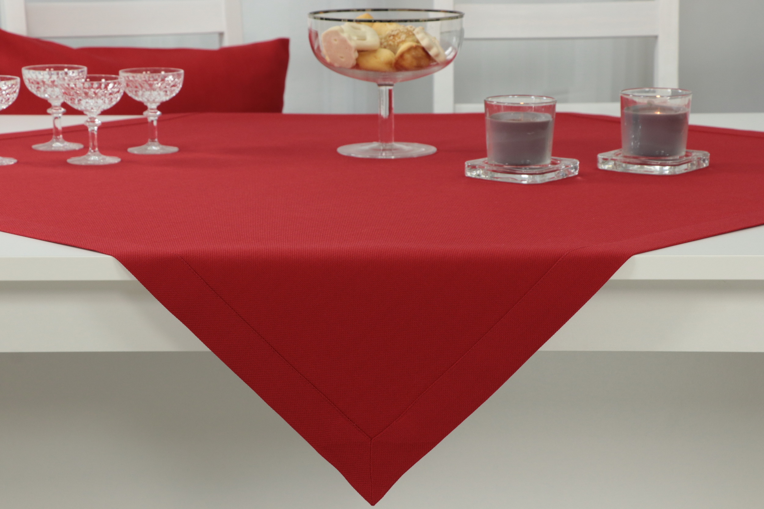 Tischdecke mit Fleckschutz Rot uni Liberas ab 80x80 cm - 200x200 cm QUADRATISCH