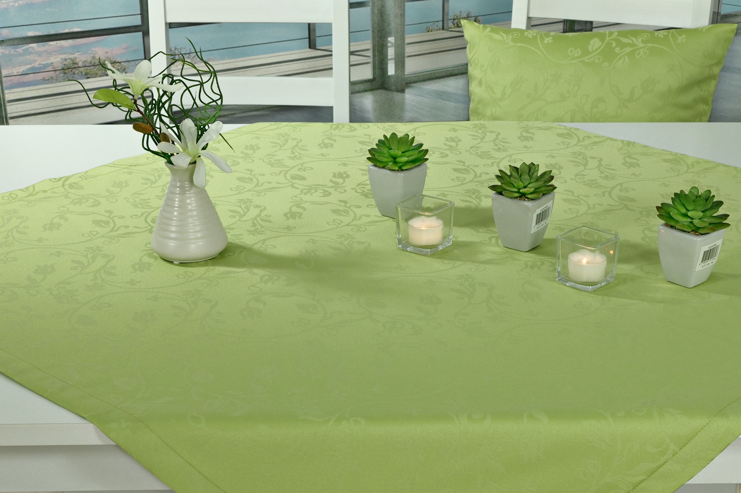 Tischdecke mit Fleckschutz Maigrün Blütenranke Fresh ab 80x80 cm - 200x200 cm QUADRATISCH