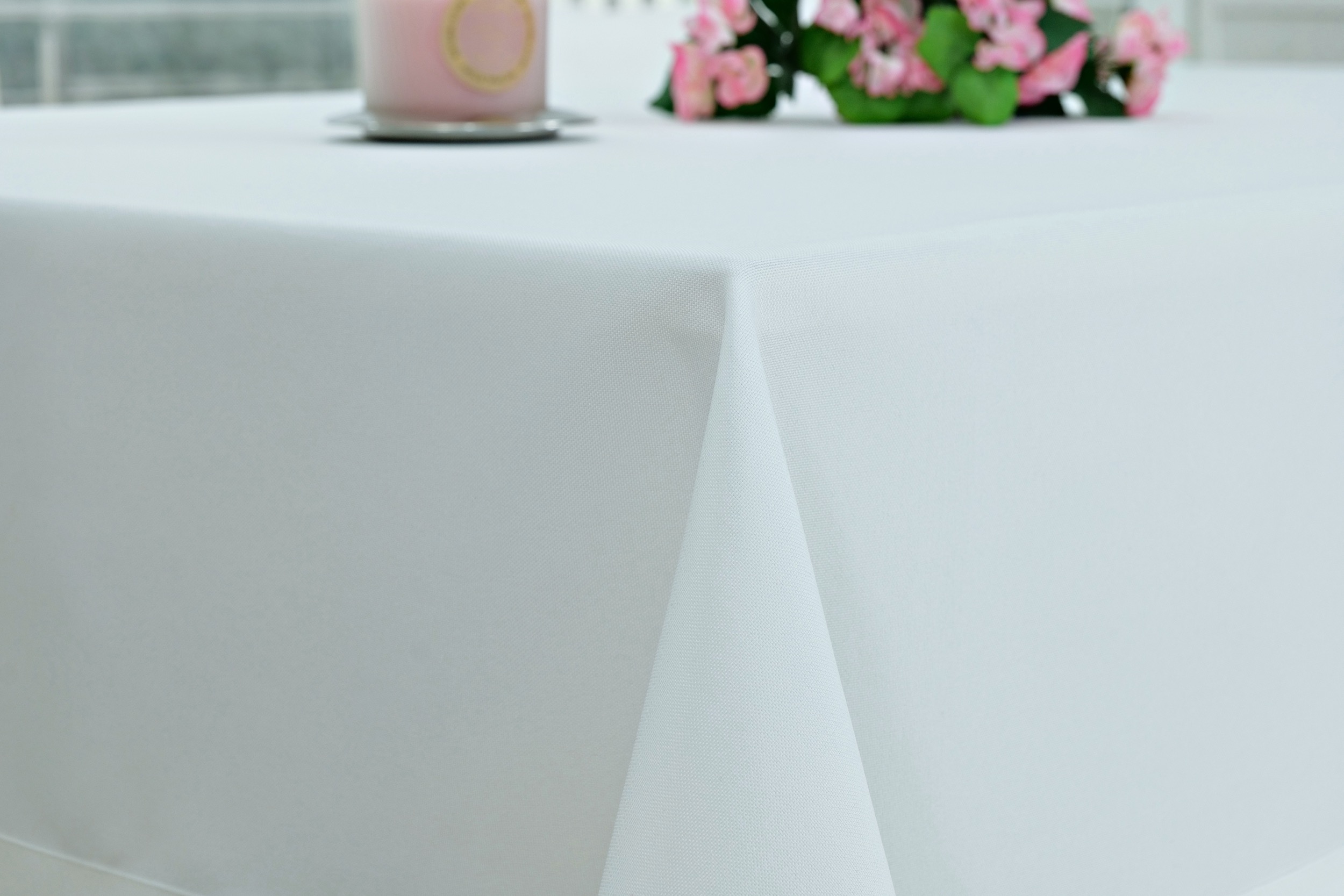 Tischdecke mit Fleckschutz Weiß uni Leinenoptik Valerie Breite 150 cm