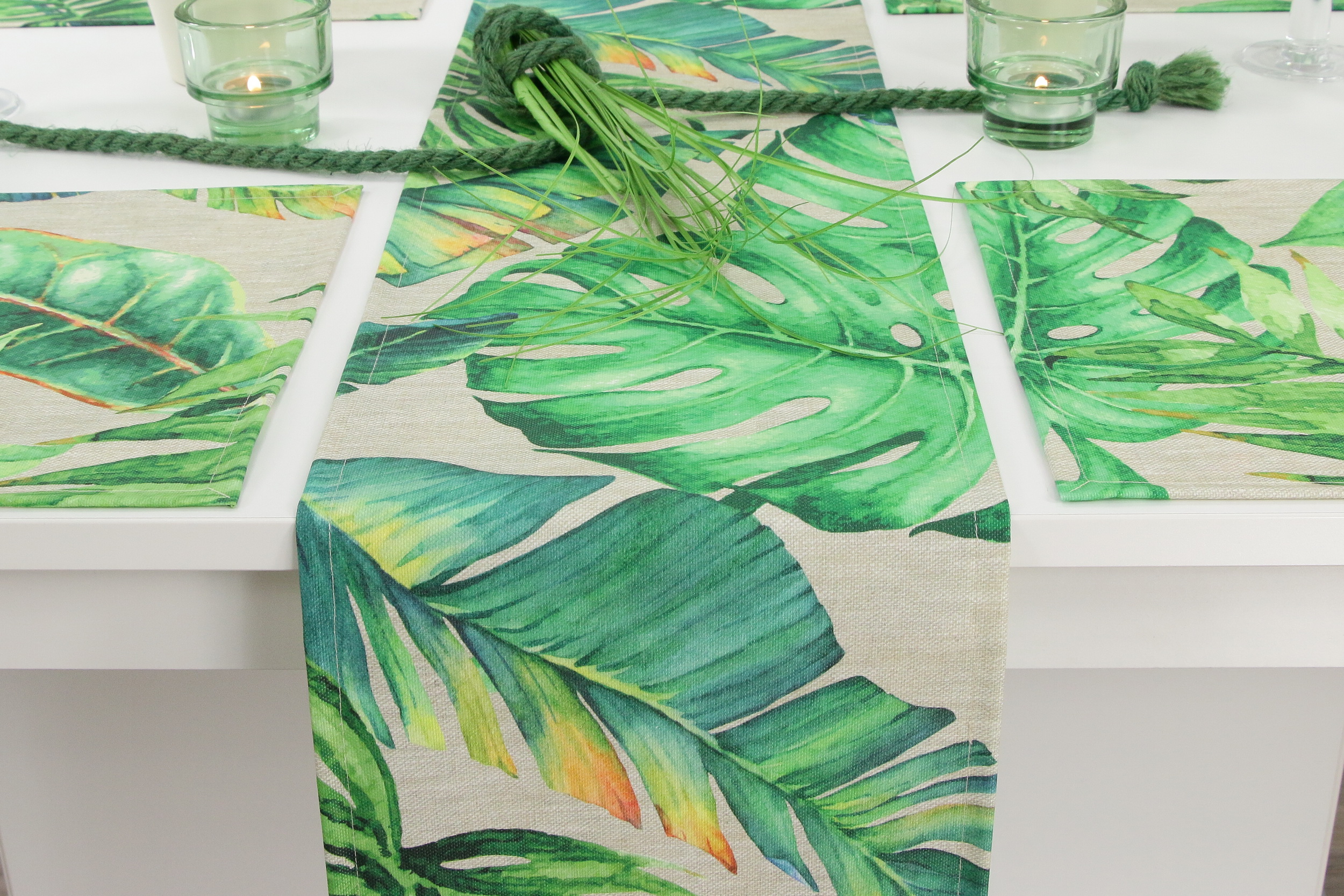 Tischläufer abwaschbar Natur Grün Muster Palmblätter Breite 25 cm
