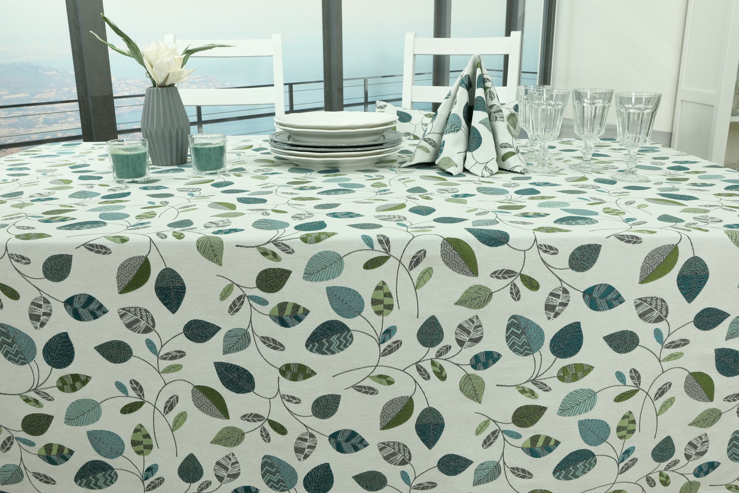 Tischdecke mit Blätter Grün Blau gemustert Elota Breite 120 cm
