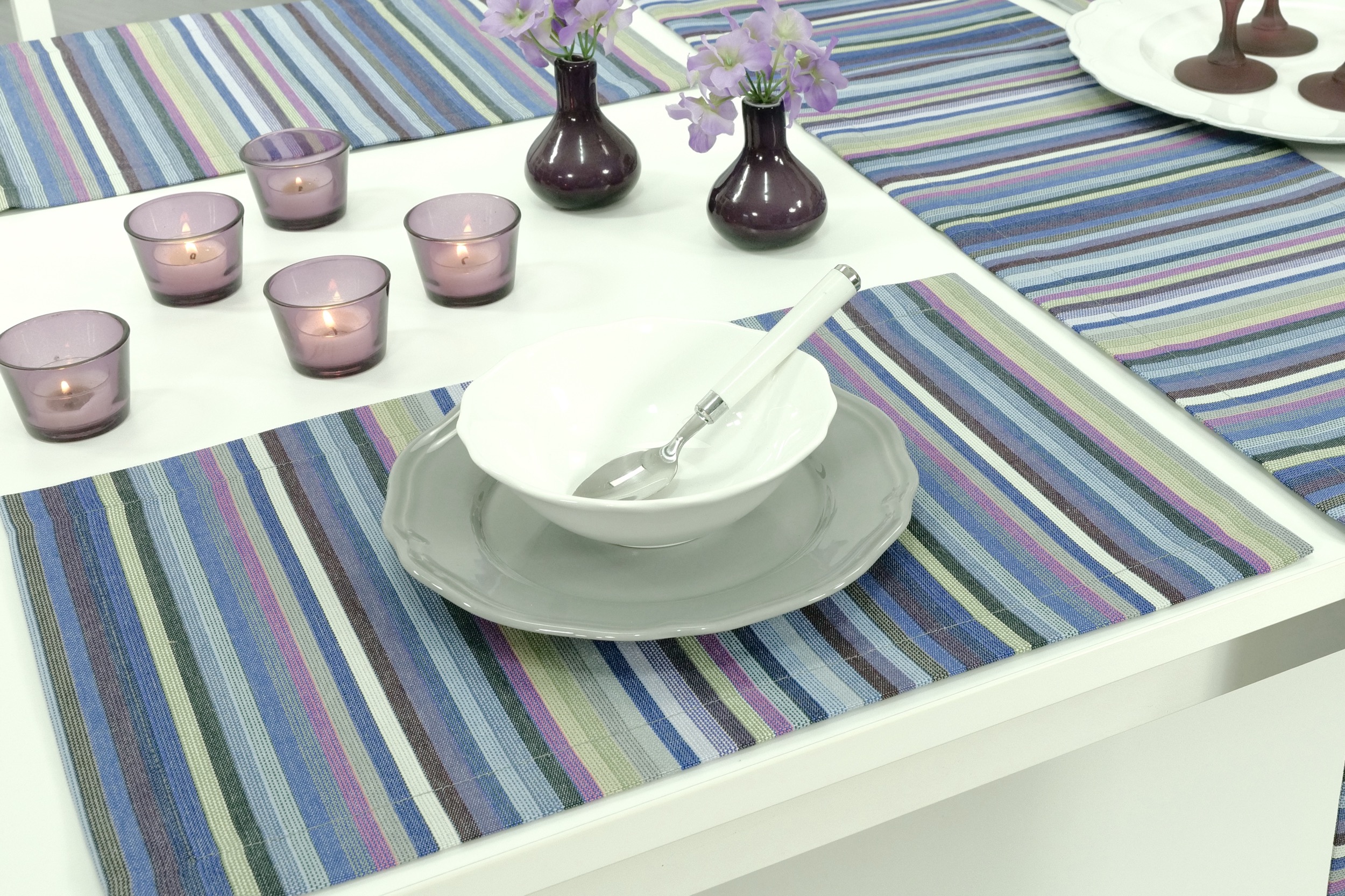Tischset mit Fleckschutz Purpur striped Outside Größe 30x48 cm Platzset