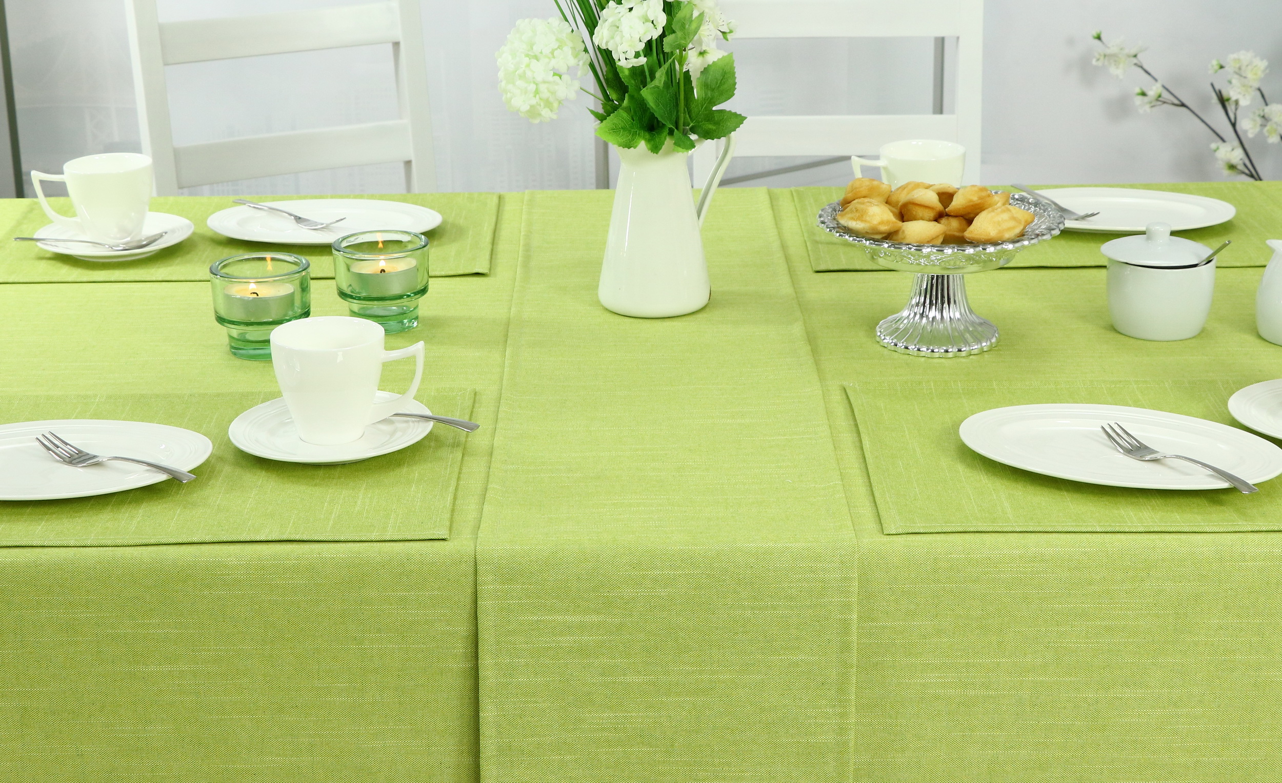 Abwaschbare Tischdecke Grün einfarbig Perla Breite 138 cm