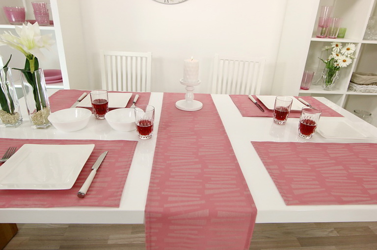 Abwaschbare Tischsets Rosa Mira Größe 32x42 cm