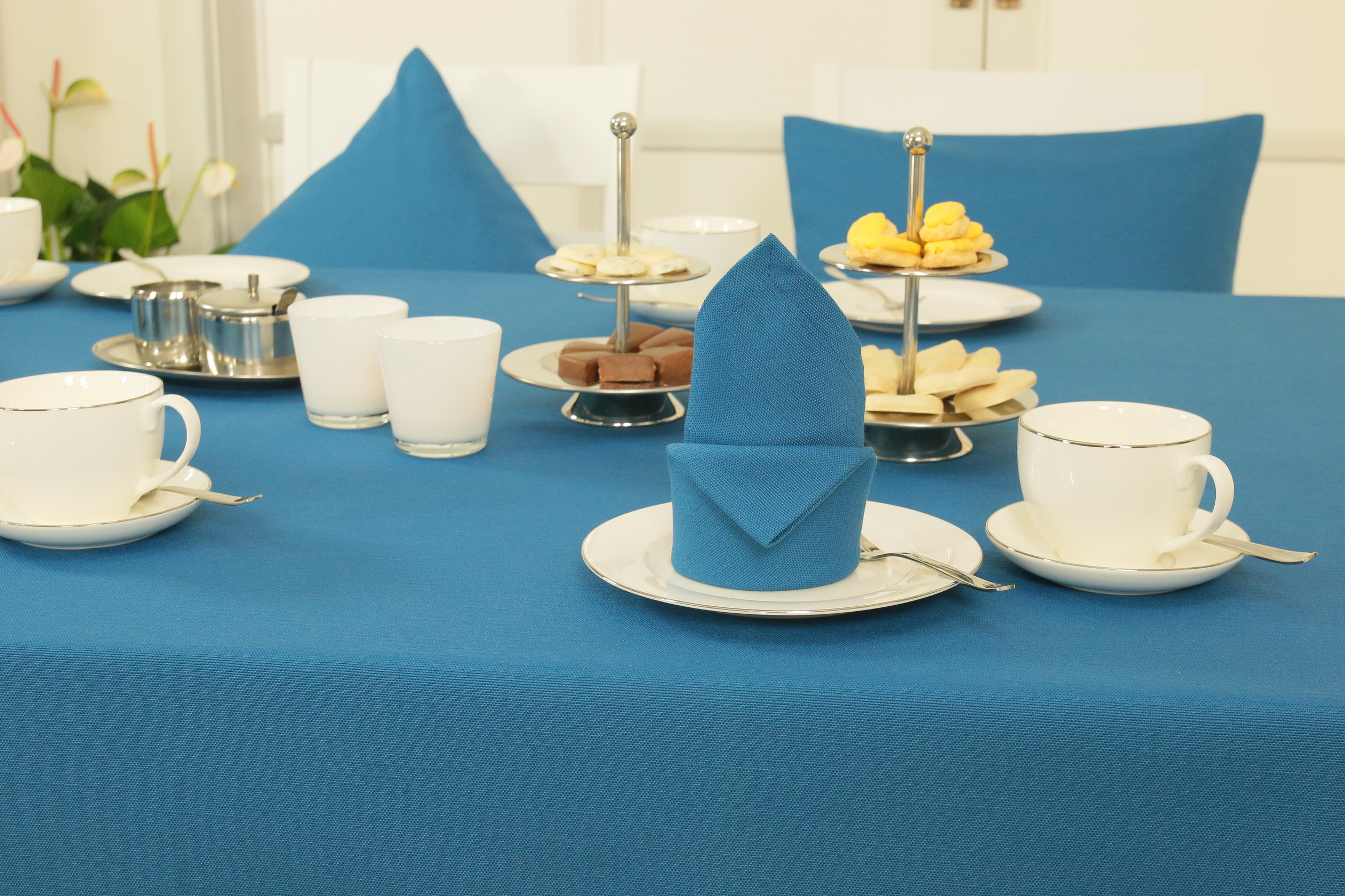 Blaue Tischwäsche mit FLECKSCHUTZ Nia Breite 110 cm