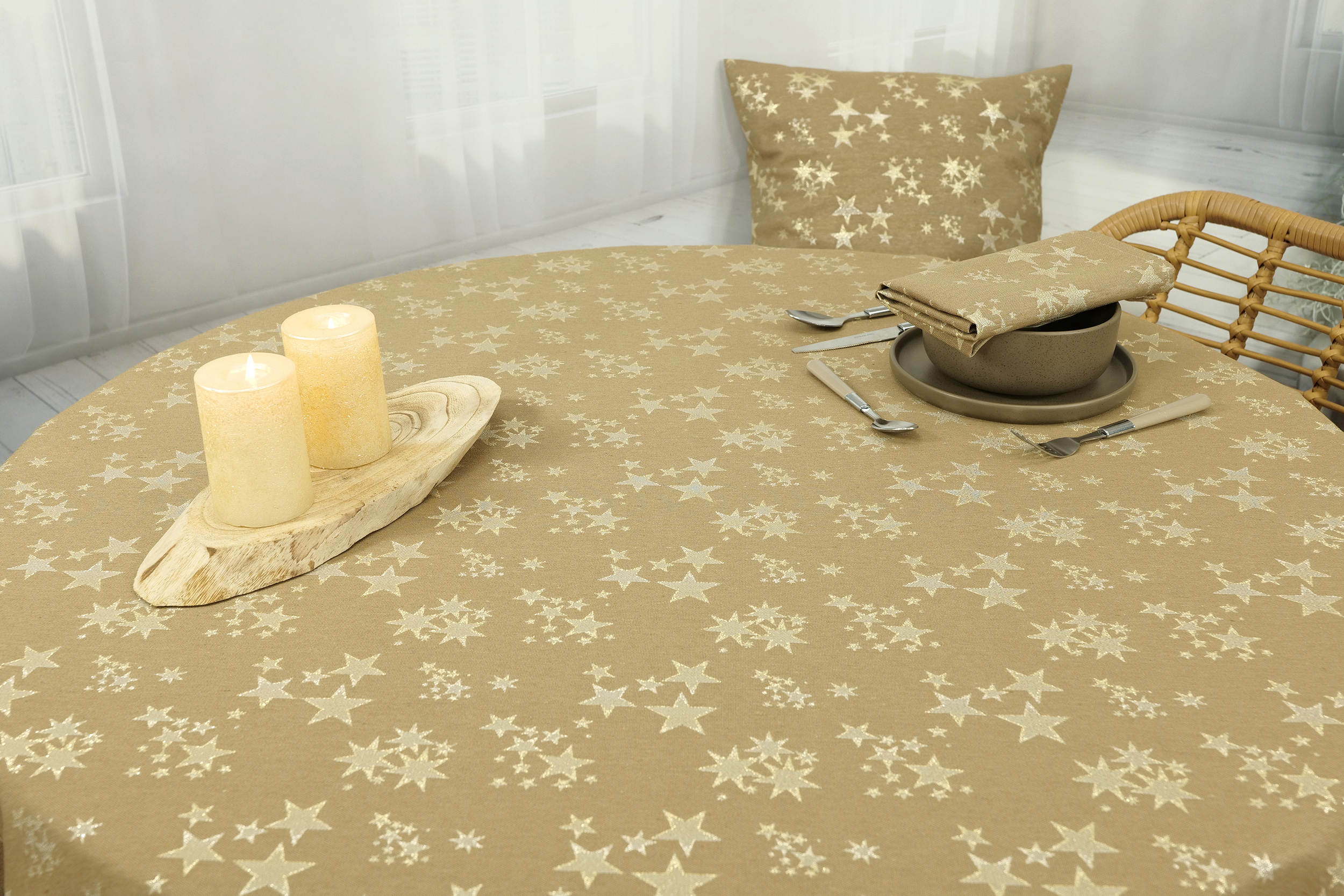 Tischdecke mit Fleckschutz Sand Gold Sternenpracht Breite 140 cm OVAL