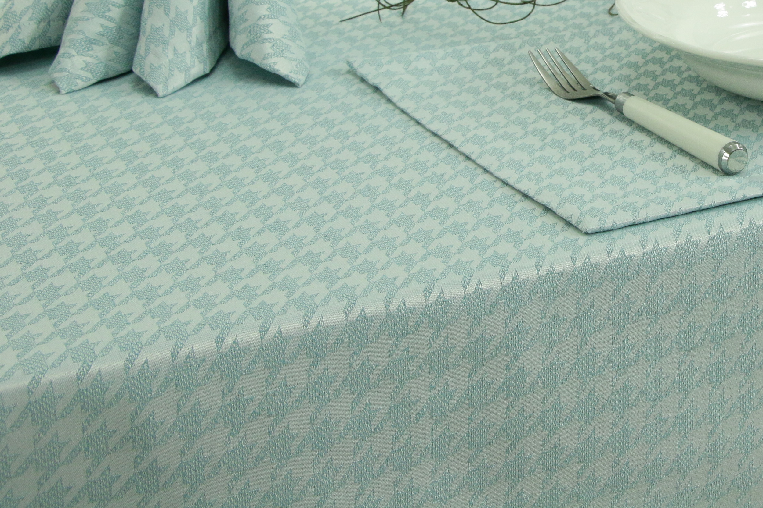 Tischdecke mit Fleckschutz Evita Perlmint Muster Breite 140 cm