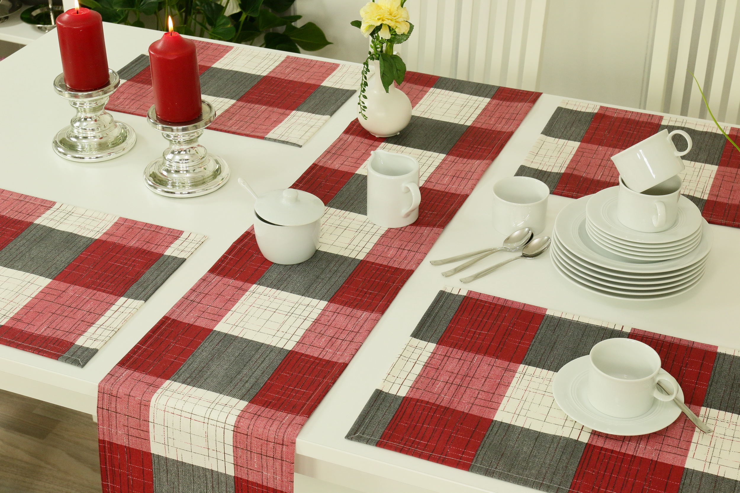 Tischläufer abwaschbar rot beige grau Karo Muster Breite 25 cm Elisa