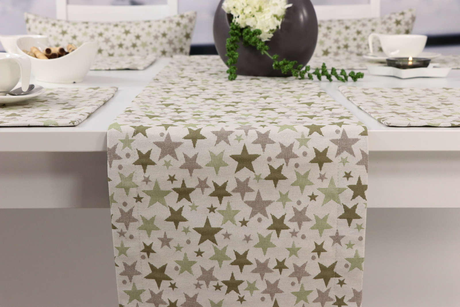 Weihnachtsmotiv Tischläufer Beige Grün Stern Breite 30 cm