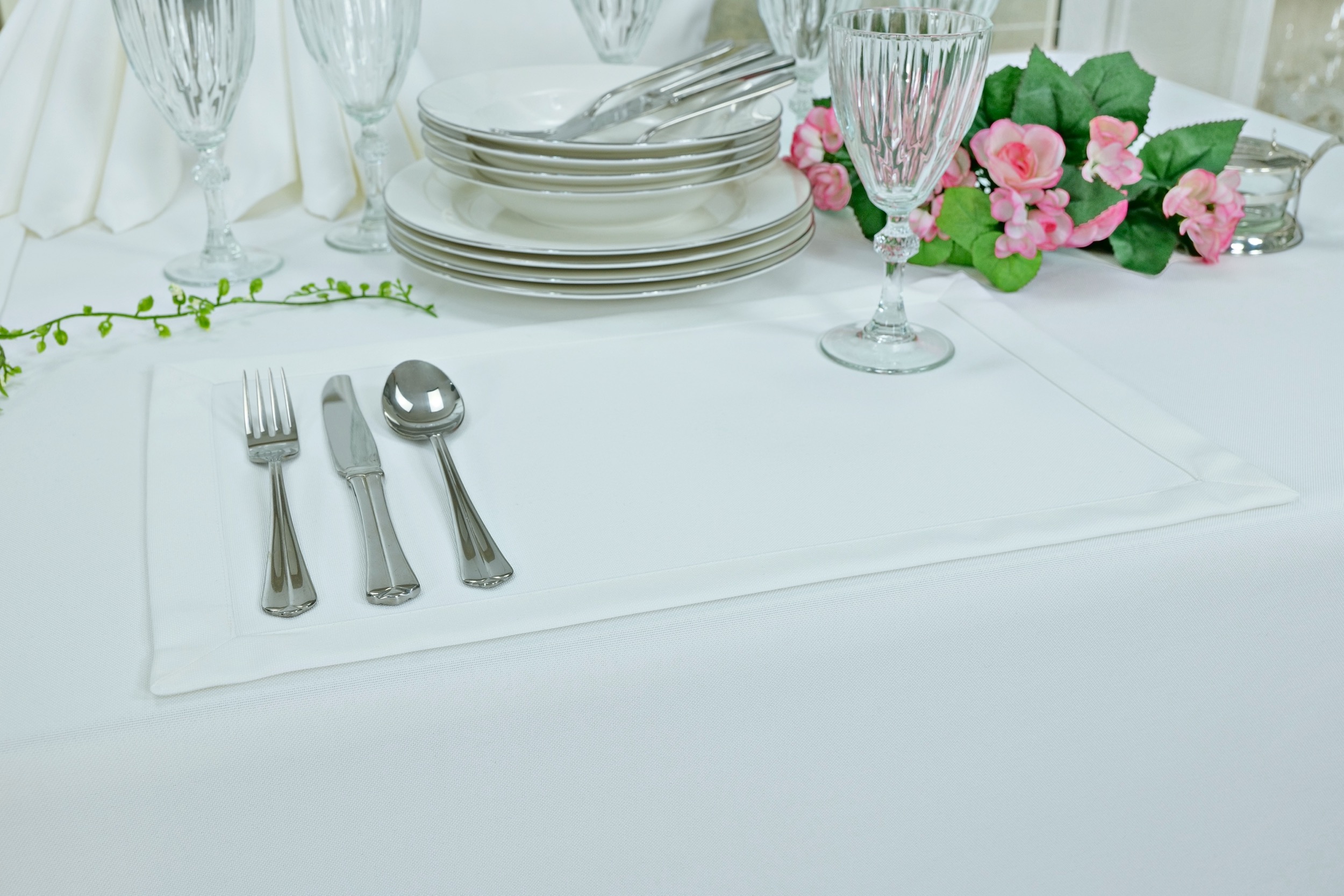 Tischset mit Fleckschutz Weiß uni Leinenoptik Valerie Größe 32x42 cm Platzset