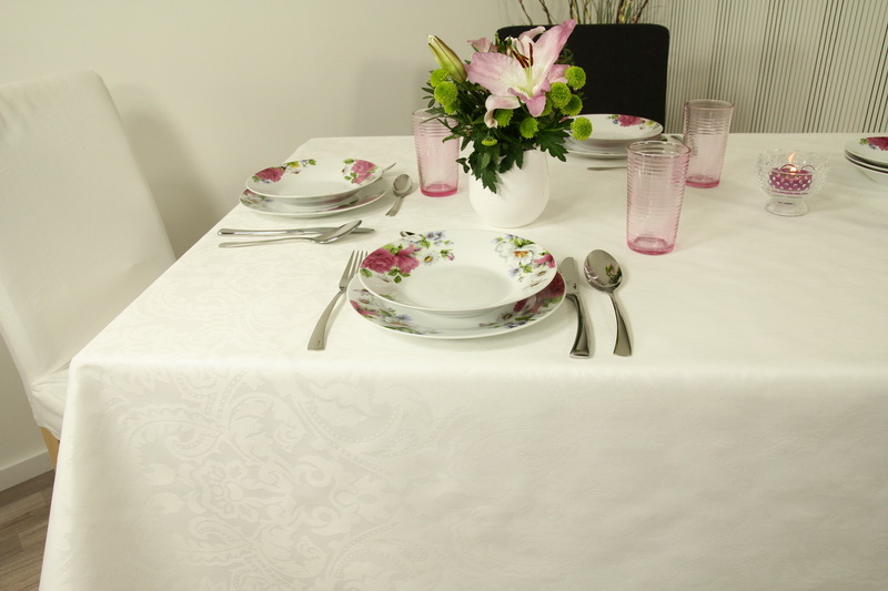 Weiße abwaschbare Tischdecke gemustert Iris Breite 120 cm
