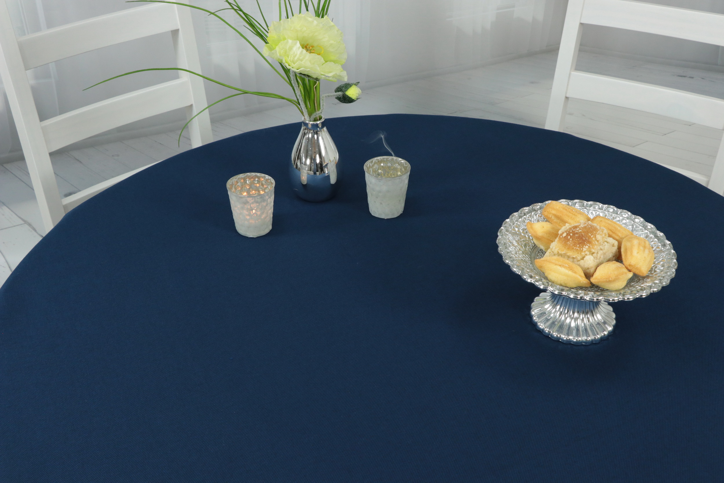 Tischdecke mit Fleckschutz Blau uni Liberas Breite 150 cm OVAL
