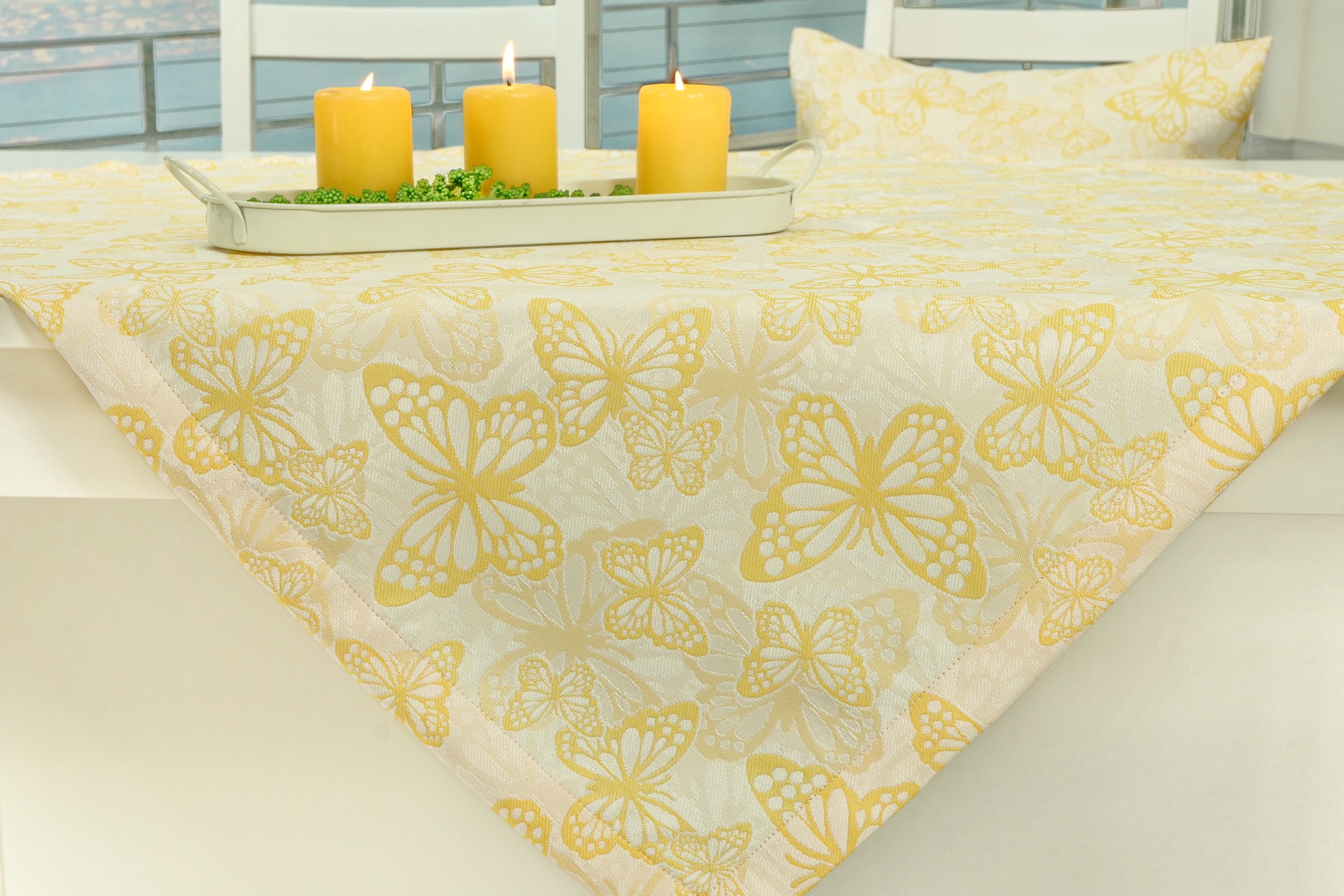 Fleckgeschützte Tischdecke Weiß Gelb Muster Springtime ab 80x80 cm - 160x160 cm QUADRATISCH