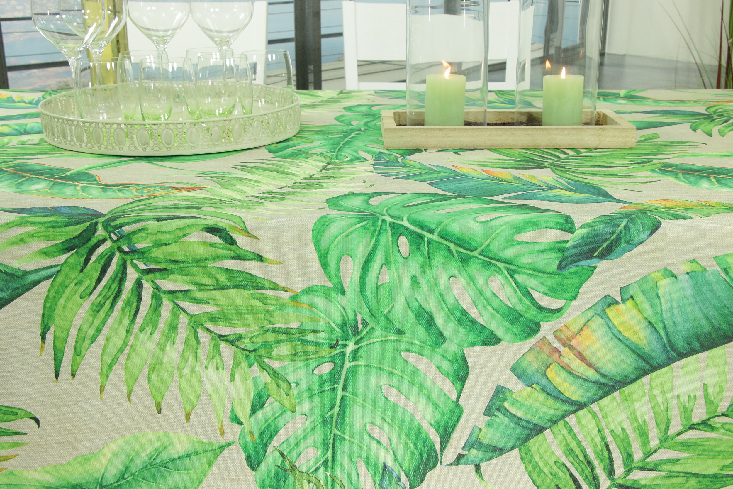 Tischdecke abwaschbar Natur Grün Muster Palmblätter Breite 138 cm