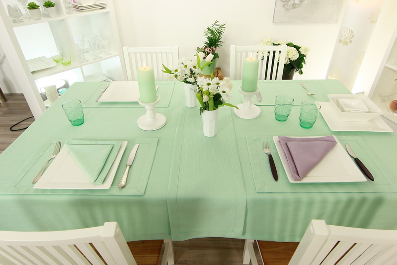 Tischläufer Mint Grün mit Fleckschutz Nia Breite 30 cm