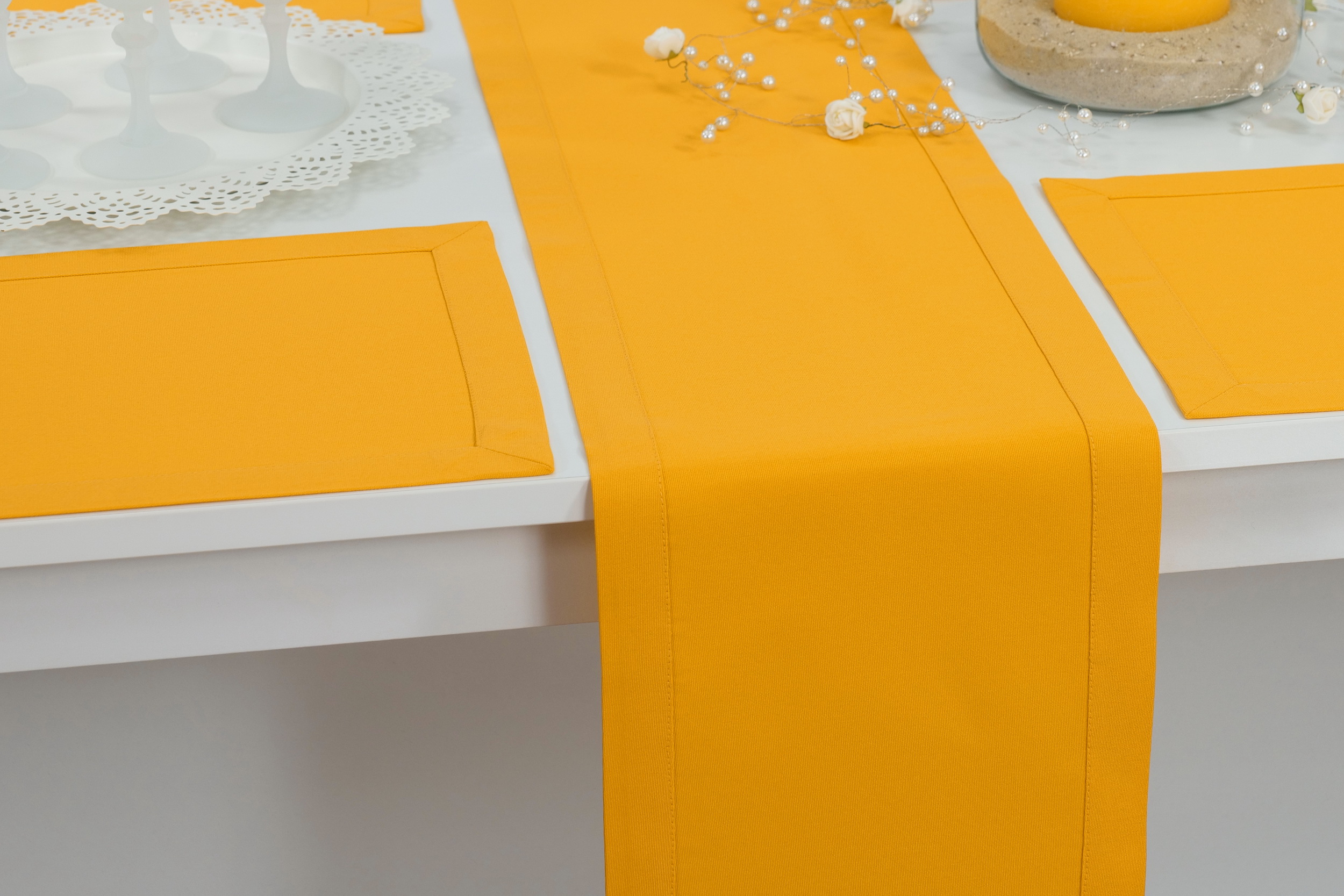 Tischläufer mit Fleckschutz Gelb uni Sara Breite 40 cm