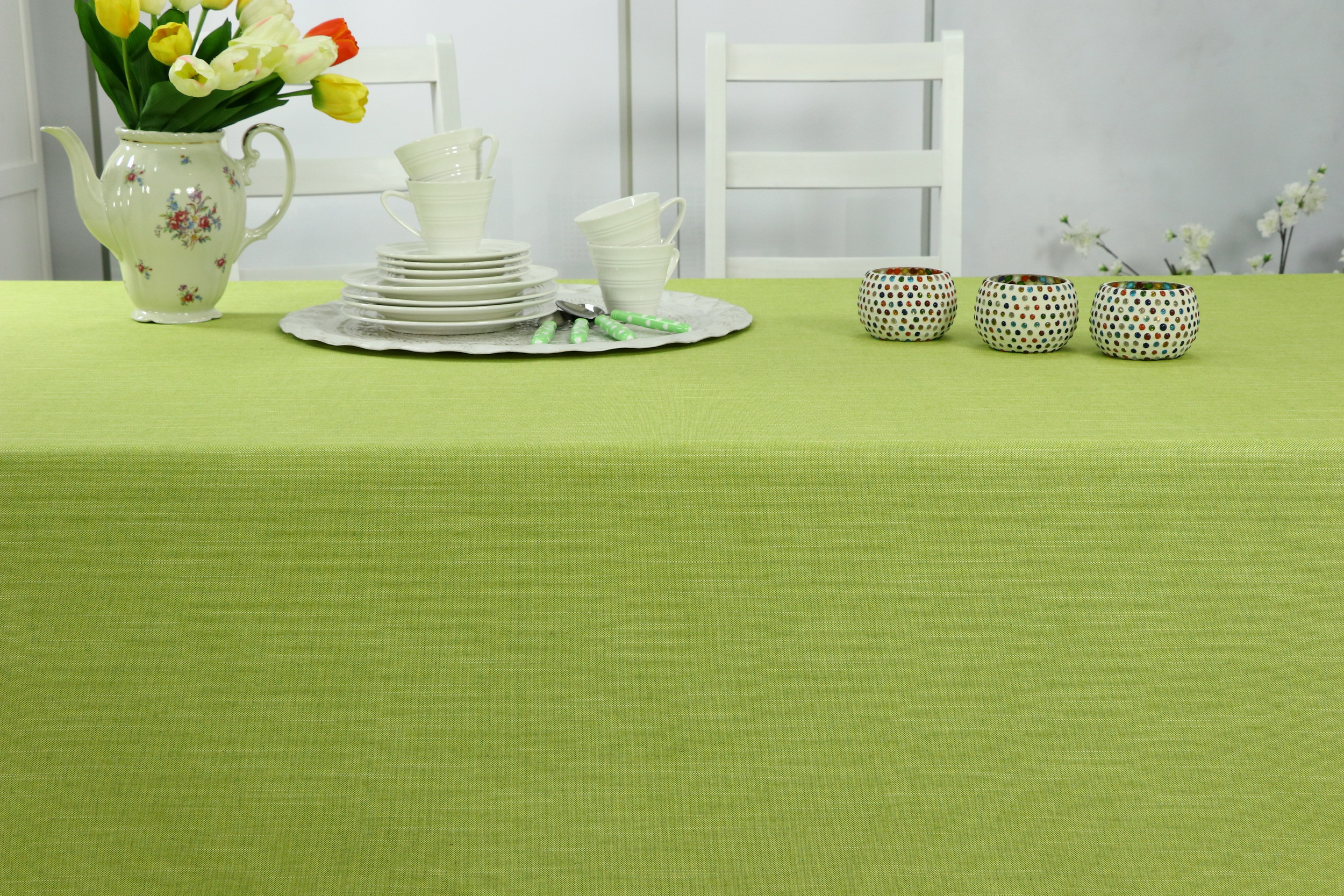 Abwaschbare Tischdecke Grün einfarbig Perla Breite 100 cm