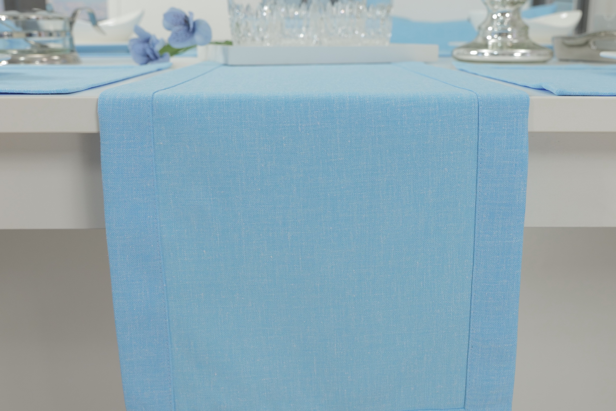 Halbleinen Tischläufer Himmelblau uni Breite 40 cm
