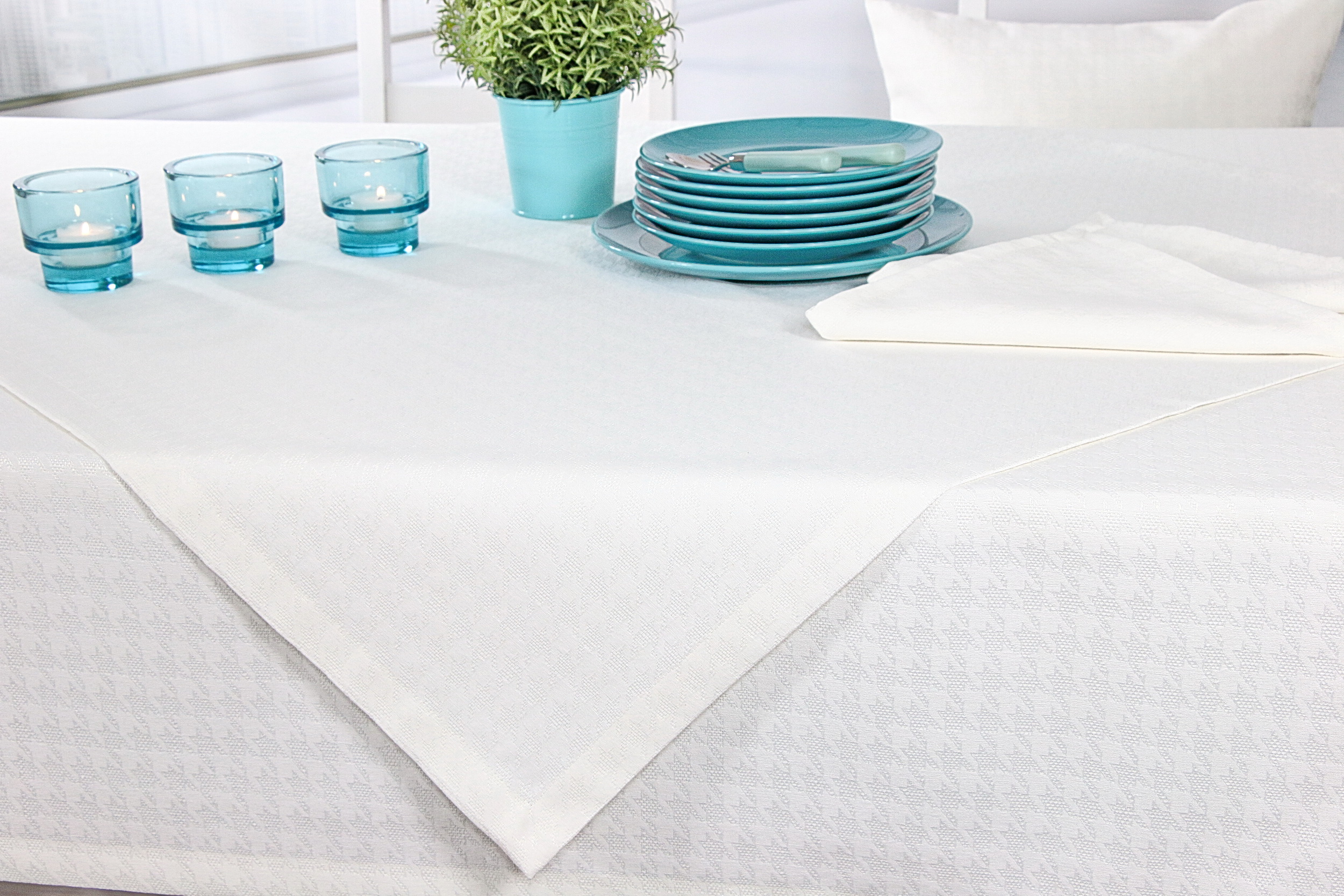 Tischdecke mit Fleckschutz Evita Perlweiß Muster ab 80x80 cm - 200x200 cm QUADRATISCH