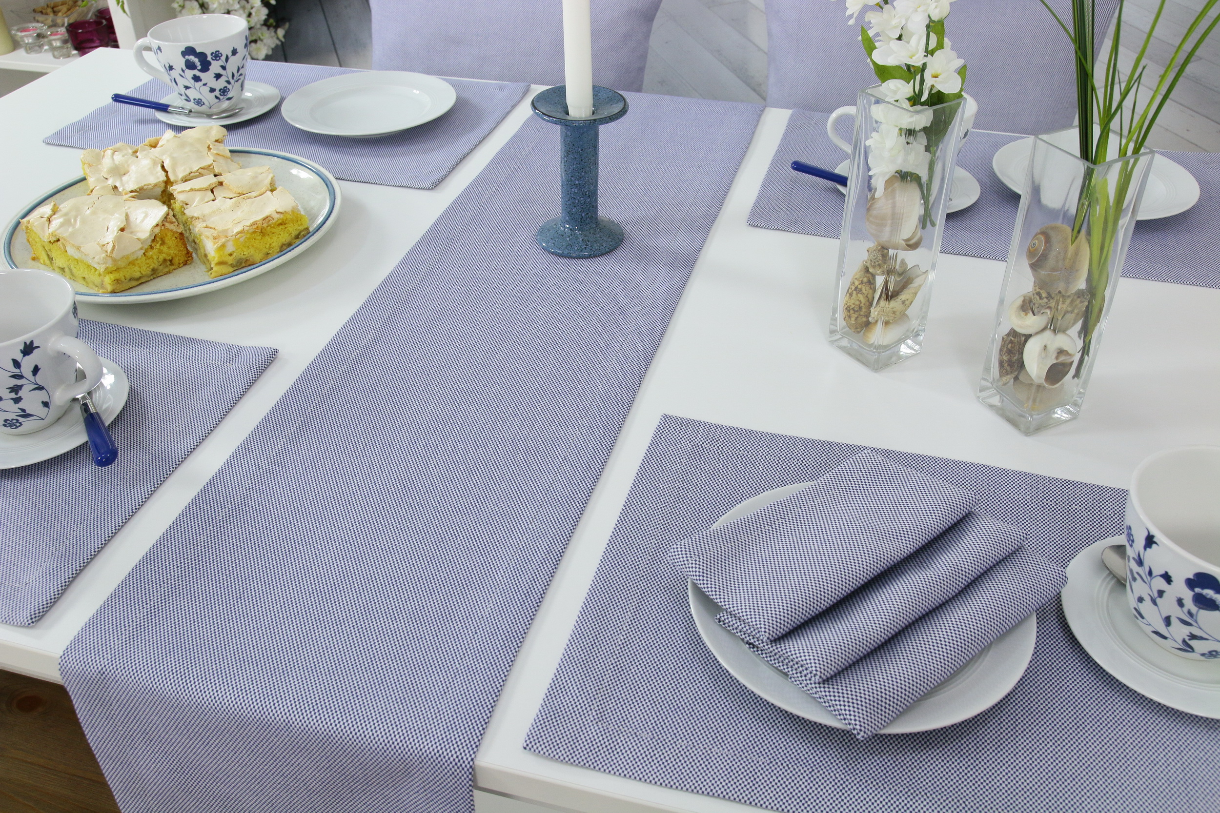 Tischläufer Blau Weiß feines Muster Bonita Breite 30 cm