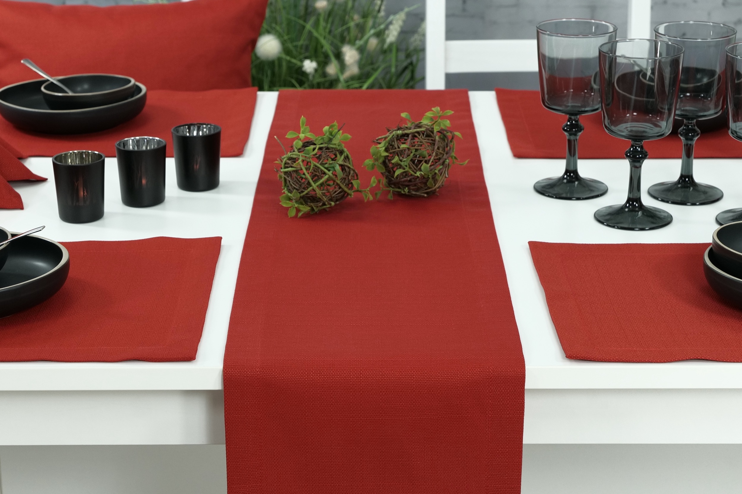 Tischläufer mit Fleckschutz  Evita Rot Uni Breite 30 cm