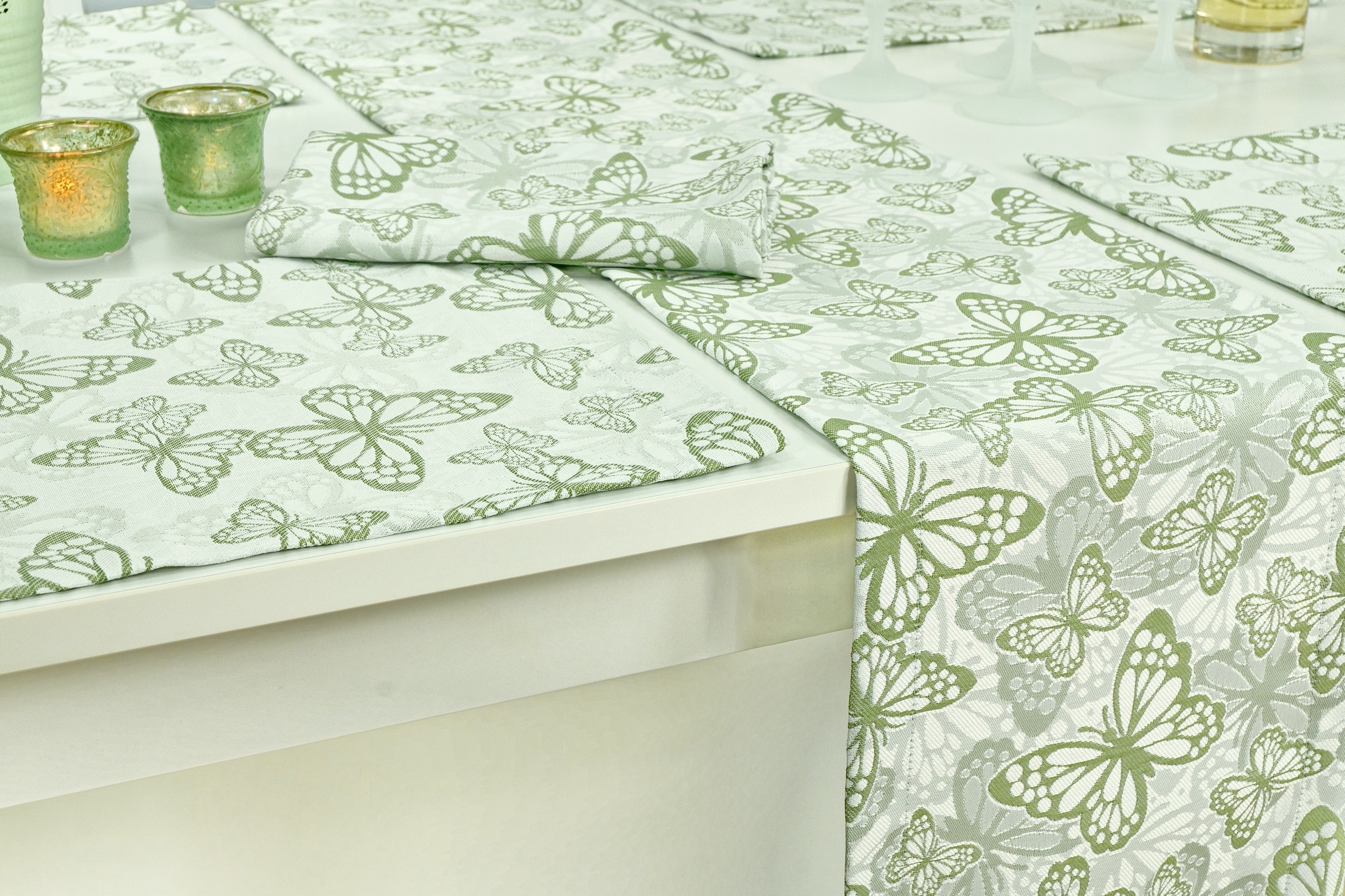 Fleckgeschützte Tischläufer Weiß Grün Muster Springtime Breite 30 cm