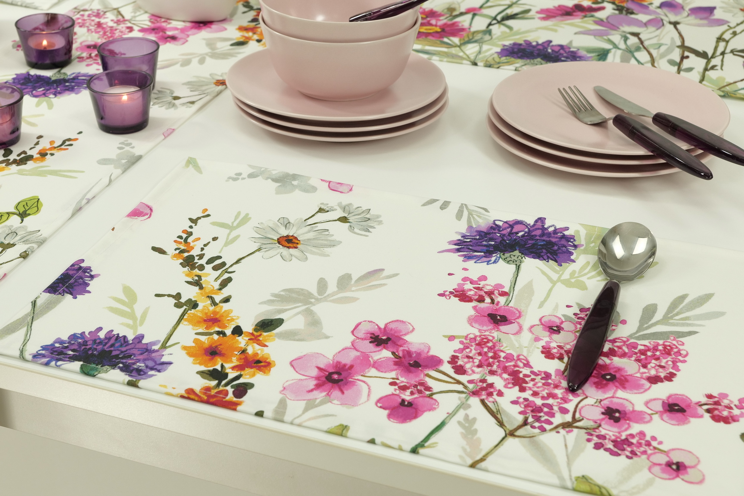 Tischset abwaschbar mit Blumenmuster Bellissimo Größe 30x48 cm Platzset