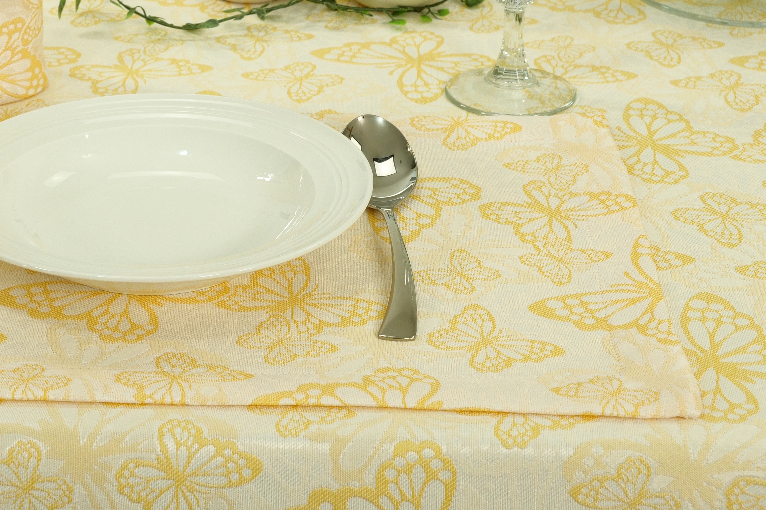 Fleckgeschützte Tischsets Weiß Gelb Muster Springtime Größe 30x48 cm Platzset